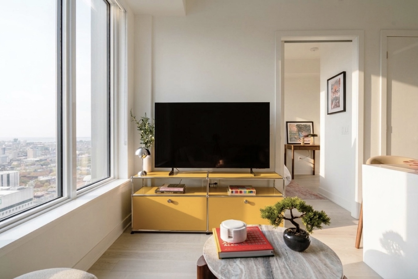 Yorkville suite interior